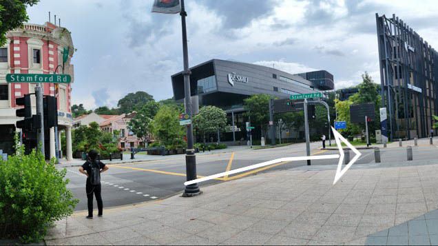 1. Entrance of the carpark is via Stamford Road turning right onto Queen Street