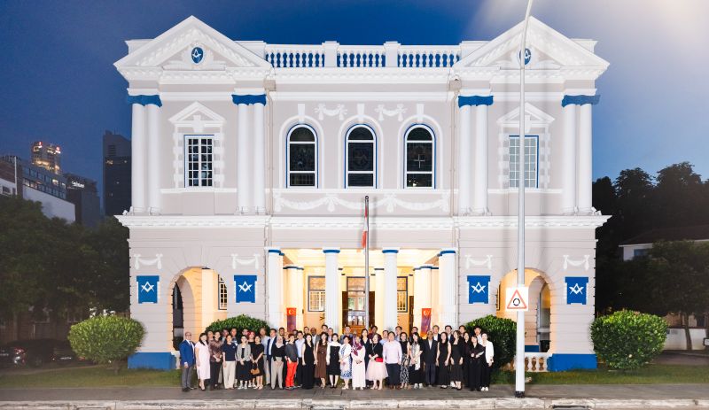 SMU Academy Celebrates the Graduation of the Industry Practice Master of Digital Economy Class of 2026